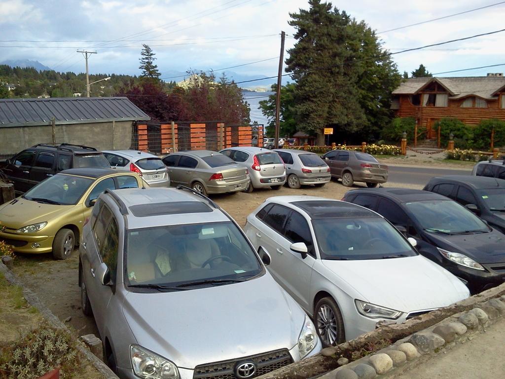 Hosteria Nuevo Pinar San Carlos de Bariloche Exterior foto